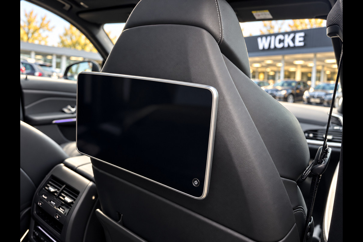 BMW X5 XDrive45e High Executive M Stoelen HUD Laser Maxton TV Ventilatie