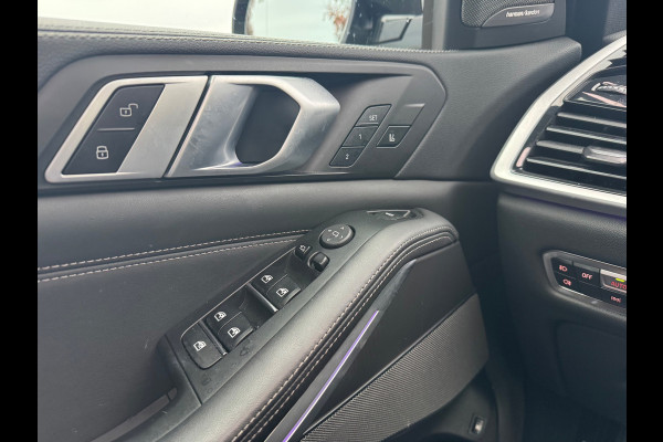 BMW X5 XDrive45e High Executive M Stoelen HUD Laser Maxton TV Ventilatie