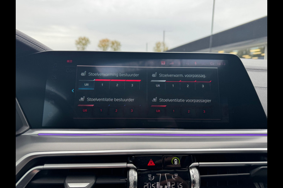 BMW X5 XDrive45e High Executive M Stoelen HUD Laser Maxton TV Ventilatie