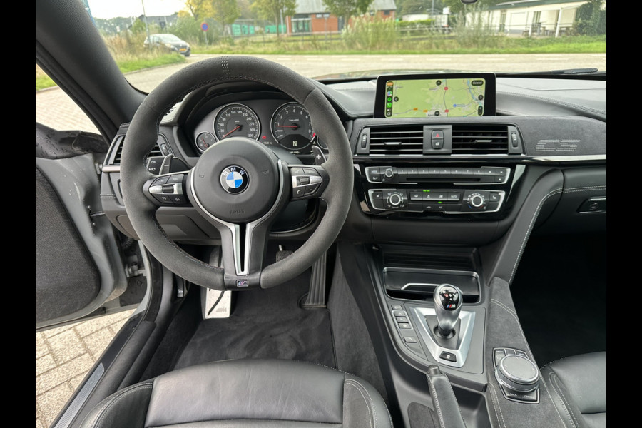BMW M4 CS Aut. *CERAMIC-BRAKES | HEAD-UP | FULL-LED | CARBON-PACK | LEATHER-MICROFIBRE | HEATED-SPORTSEATS | HIFI-SOUND | CAMERA | NAVI-FULLMAP | 19&20''ALU | ECC | PDC*
