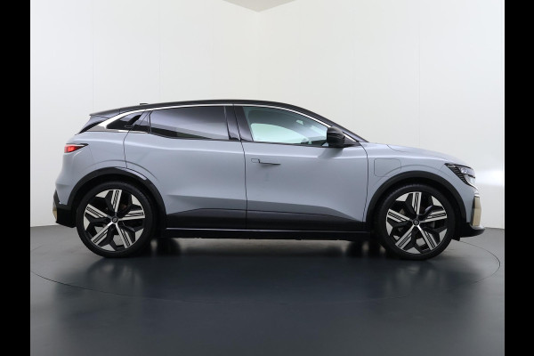 Renault Mégane E-Tech EV60 Optimum Charge Iconic DIRECT LEVERBAAR | ONDERHOUD GEHAD | SOH 93.5% | HARMAN/KARDON AUDIO | ADD. CRUISE | DODEHOEK | LEER | STOEL + STUURVERWARMING | 20 INCH |