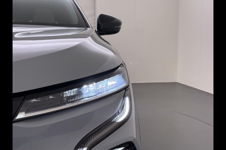 Renault Mégane E-Tech EV60 Optimum Charge Iconic DIRECT LEVERBAAR | ONDERHOUD GEHAD | SOH 93.5% | HARMAN/KARDON AUDIO | ADD. CRUISE | DODEHOEK | LEER | STOEL + STUURVERWARMING | 20 INCH |