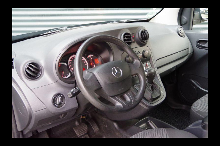 Mercedes-Benz Citan 112 AUT. BENZINE, STOELVERWARMING, AIRCO, PARKEERSENSOREN, BLUETOOTH