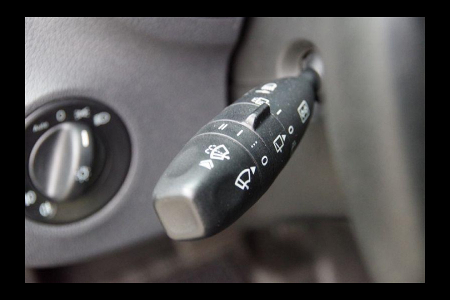 Mercedes-Benz Citan 112 AUT. BENZINE, STOELVERWARMING, AIRCO, PARKEERSENSOREN, BLUETOOTH