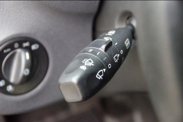 Mercedes-Benz Citan 112 AUT. BENZINE, STOELVERWARMING, AIRCO, PARKEERSENSOREN, BLUETOOTH