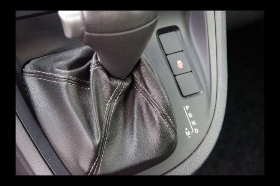 Mercedes-Benz Citan 112 AUT. BENZINE, STOELVERWARMING, AIRCO, PARKEERSENSOREN, BLUETOOTH