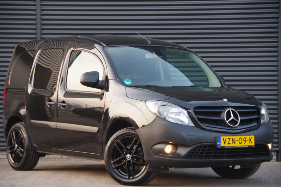 Mercedes-Benz Citan 112 AUT. BENZINE, STOELVERWARMING, AIRCO, PARKEERSENSOREN, BLUETOOTH