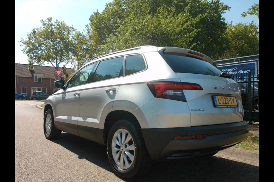 Škoda Karoq 1.0 TSI Business Edition