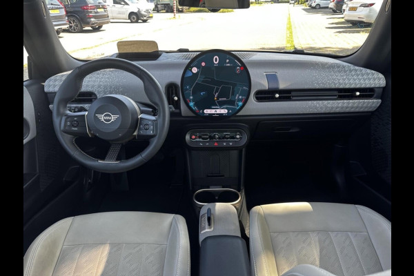 MINI 3-deurs 1.5 Cooper C Favoured M
