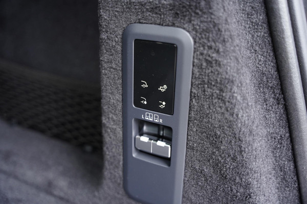 Land Rover Range Rover Sport P460 E Dynamic HSE In Control / Massage / 23 Inch / Elek. Trekhaak