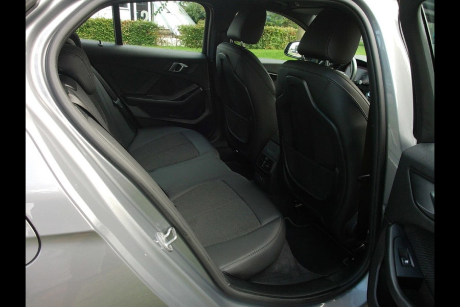 BMW 1-serie 118i Business Edition