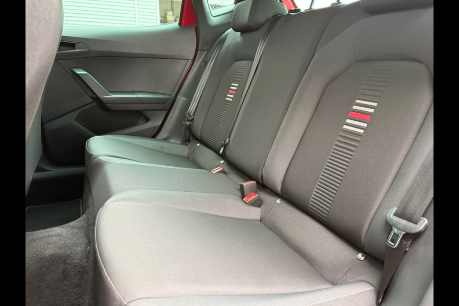 Seat Ibiza 1.0 TSI FR Business Intense - Pano/Schuifdak - Climate - Navi - Org.NL