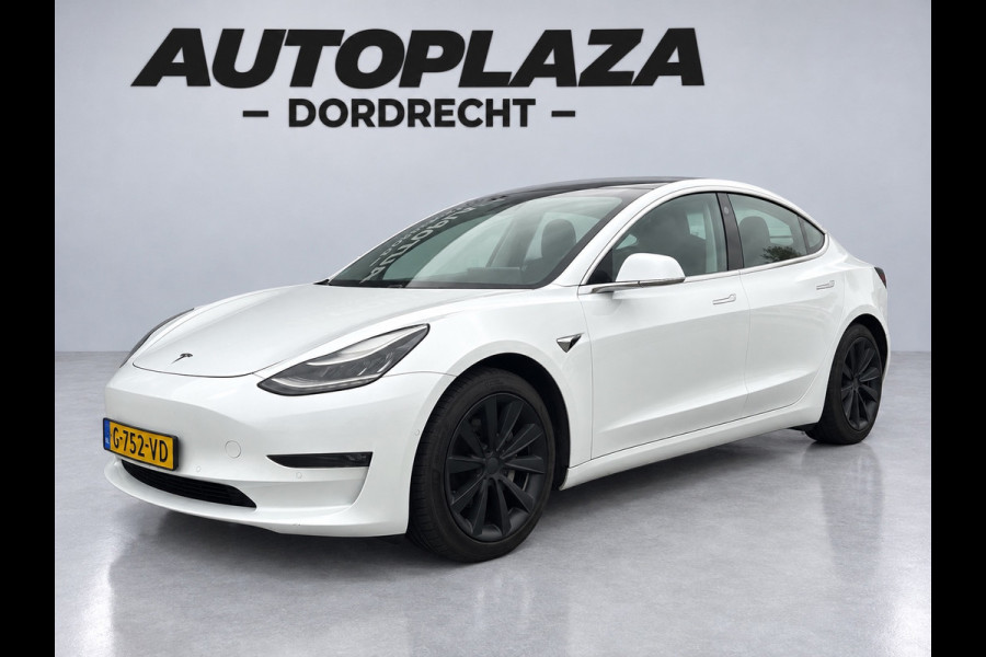 Tesla Model 3 Long Range AWD 75 kWh LEES TEXT