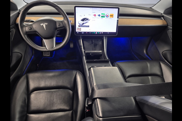 Tesla Model 3 Long Range AWD 75 kWh LEES TEXT