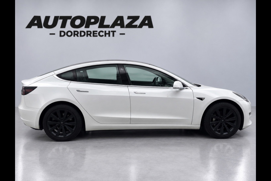 Tesla Model 3 Long Range AWD 75 kWh LEES TEXT