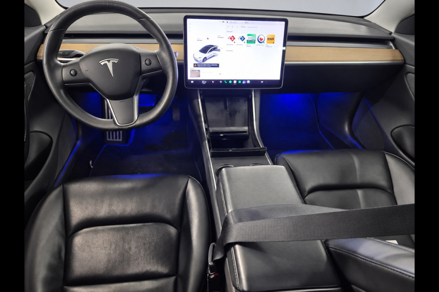 Tesla Model 3 Long Range AWD 75 kWh LEES TEXT