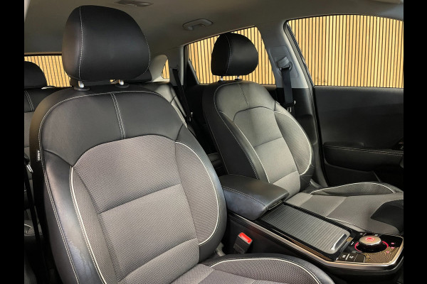 Kia e-Niro DynamicLine 39 kWh|3-FASE|100% SOH|ACC|AFN.TREKHAAK|CARPLAY|CAMERA|1/2 LEDER|1e EIGENAAR|INCL.BTW|NAVI|NAP|NL-AUTO|
