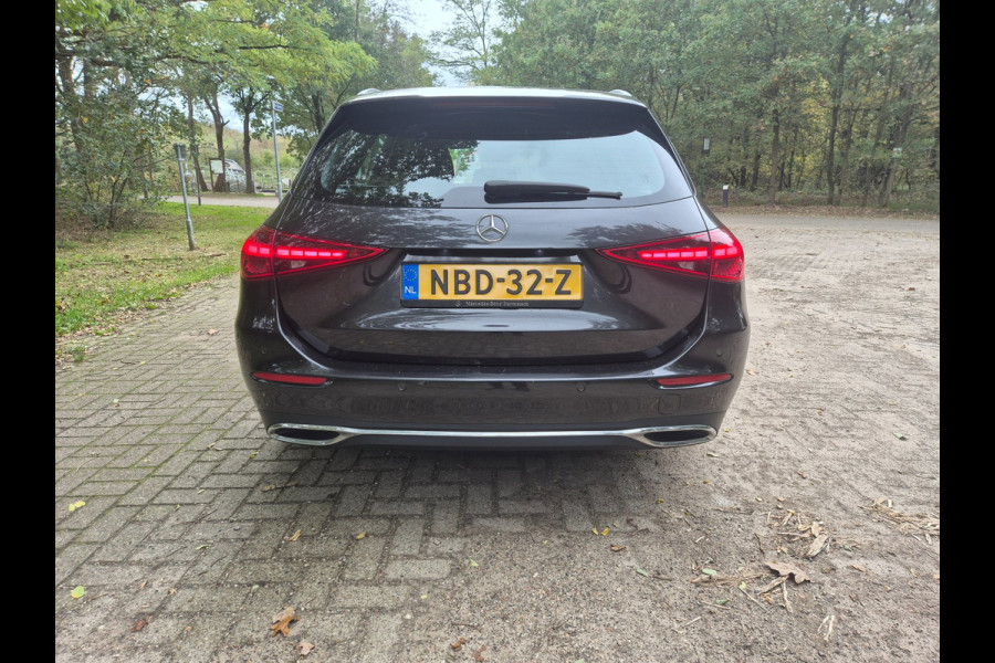 Mercedes-Benz C-Klasse Estate 200 d Luxury Line luxe uitvoering