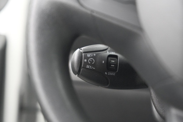 Peugeot 208 PureTech 82 Blue Lion | Apple Carplay | Parkeersensoren | Navigatie | 5 Deurs