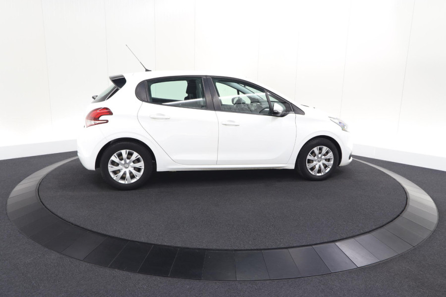 Peugeot 208 PureTech 82 Blue Lion | Apple Carplay | Parkeersensoren | Navigatie | 5 Deurs