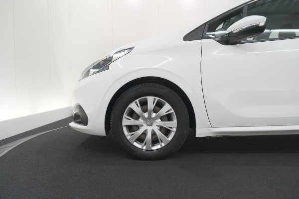 Peugeot 208 PureTech 82 Blue Lion | Apple Carplay | Parkeersensoren | Navigatie | 5 Deurs