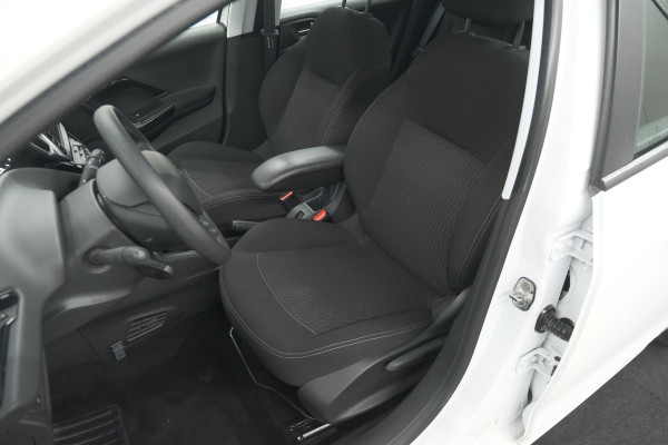 Peugeot 208 PureTech 82 Blue Lion | Apple Carplay | Parkeersensoren | Navigatie | 5 Deurs