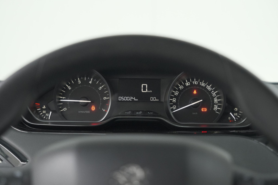 Peugeot 208 PureTech 82 Blue Lion | Apple Carplay | Parkeersensoren | Navigatie | 5 Deurs