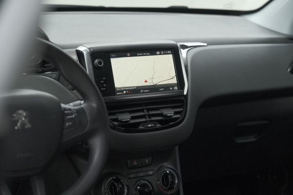 Peugeot 208 PureTech 82 Blue Lion | Apple Carplay | Parkeersensoren | Navigatie | 5 Deurs
