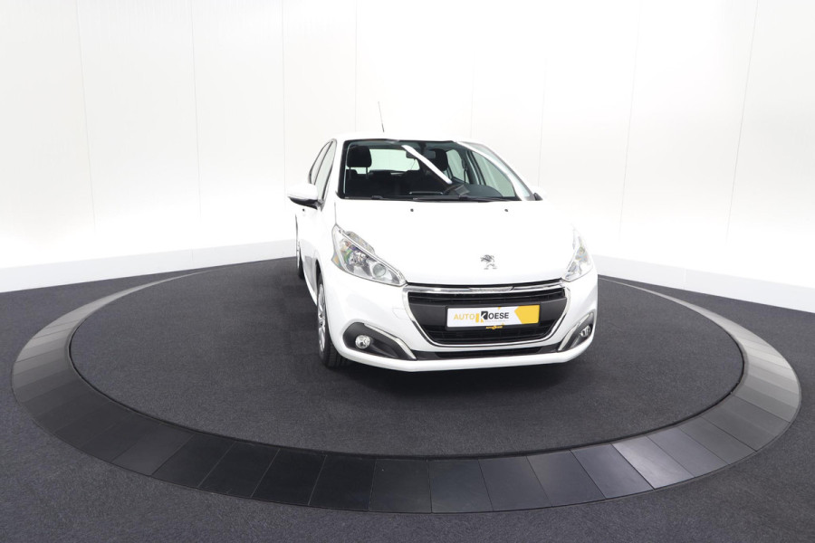Peugeot 208 PureTech 82 Blue Lion | Apple Carplay | Parkeersensoren | Navigatie | 5 Deurs