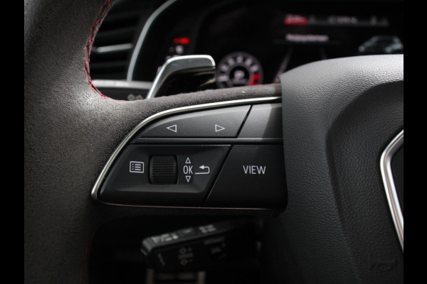 Audi Q8 4.0 TFSI RS Q8 Quattro 600pk! Panorama dak Navigatie B&O Akrapovic Electrische achterklep Stoelverwarming Stuurverwarming Stoelventilatie  Led Camera Climate Control Parkeer sensoren voor en achter Lichtmetalen Velgen