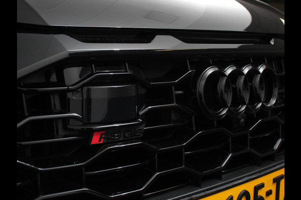 Audi Q8 4.0 TFSI RS Q8 Quattro 600pk! Panorama dak Navigatie B&O Akrapovic Electrische achterklep Stoelverwarming Stuurverwarming Stoelventilatie  Led Camera Climate Control Parkeer sensoren voor en achter Lichtmetalen Velgen