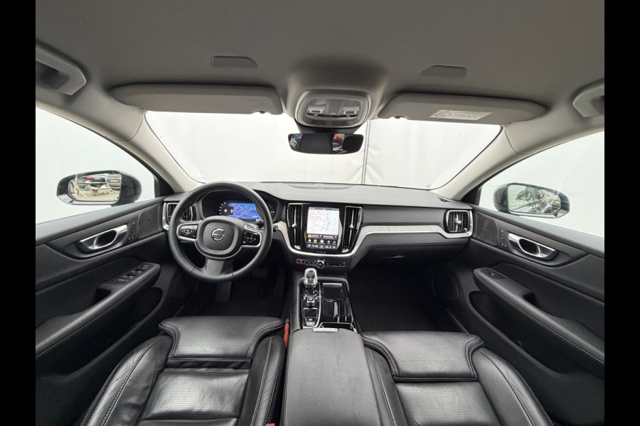 Volvo V60 2.0 T6 PHEV AWD Plus Dark Elek.Trekhaak HK Leer 360° Stoelverw+Ventilatie VOL!
