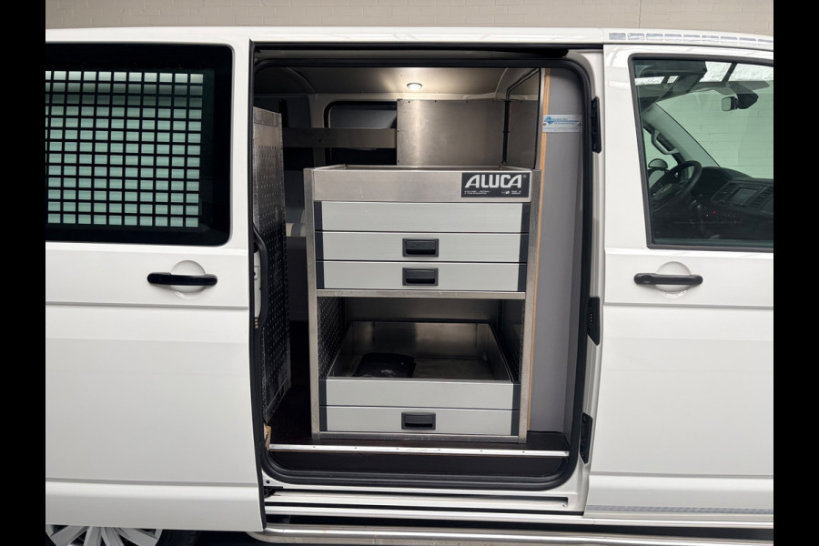 Volkswagen Transporter Automaat Servicewagen 2.0 TDI 150pk euro6 L1H1 Highline 2xSchuifdeur, Aluca, V230, Trekhaak, RIJKLAARPRIJS