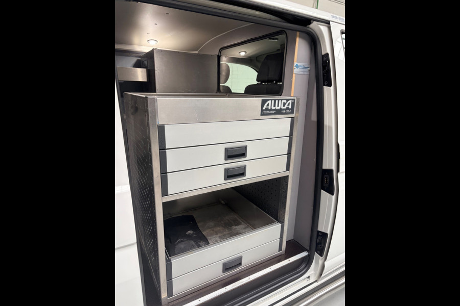 Volkswagen Transporter Automaat Servicewagen 2.0 TDI 150pk euro6 L1H1 Highline 2xSchuifdeur, Aluca, V230, Trekhaak, RIJKLAARPRIJS