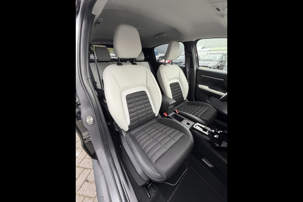 Citroën C3 Aircross 145pk Hybrid Max (Camera - Parkeersensoren V+A - LED - Navigatie - Automatische Airco - Dodehoek detectie - Apple Carplay)