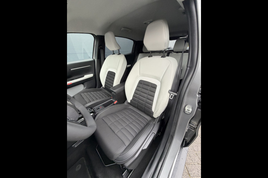 Citroën C3 Aircross 145pk Hybrid Max (Camera - Parkeersensoren V+A - LED - Navigatie - Automatische Airco - Dodehoek detectie - Apple Carplay)