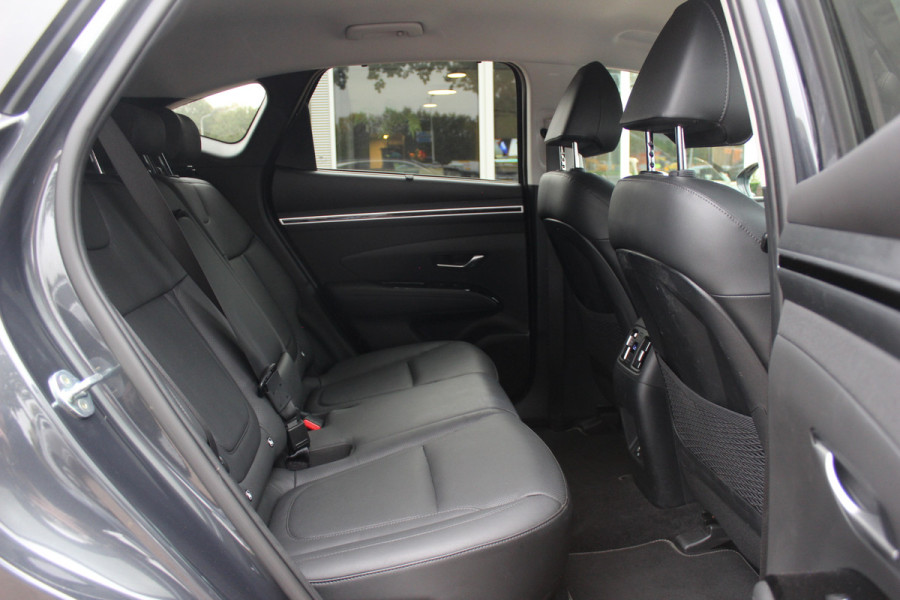 Hyundai Tucson 1.6 T-GDI PHEV Premium 4WD / Trekhaak / 360Camera / Leder / Keyless / 19'' / Stoelventilatie+Verwarming / Dodehoek / DAB / ACC / Stuurverwarming