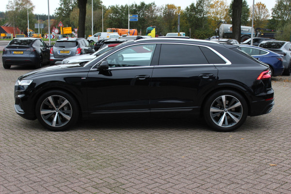Audi Q8 50 TDI quattro Pro Line S / Trekhaak / Panoramadak / Camera / Softclose / Intr.voorverwarming / 21'' / Luchtvering / Leder / CarPlay / Bose / Dodehoek / DAB / ACC / Stoelverwarming