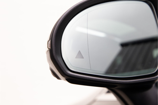 Mercedes-Benz EQE 350+ AMG Premium +. Hyperscreen, Pano, Achterasbesturing, Distronic, Leder
