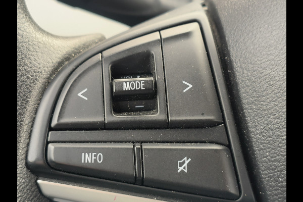 Suzuki Ignis 1.2 Smart Hybrid Select + trekhaak + navigatie Rijklaar “Sinds 1970 | 5.000+ reviews | Score 9,5 | Service zoals ’t hoort” Henk Jongen Auto's in Helmond,  al 50 jaar service zoals 't hoort!