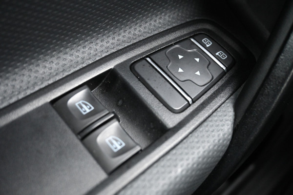 Mercedes-Benz Citan 110 CDI L1 Pro Dubbele schuifdeuren, Apple Carplay / Android Auto, Camera