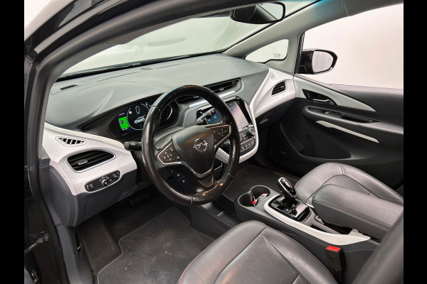 Opel Ampera-E Business executive 60 kWh | Origineel Nederlands | Carplay | Leder | Camera | Stoel/Stuurwielverwarming |