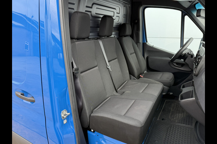 Mercedes-Benz eSprinter 312 55kWh L2H2 Elektrisch 168km WLTP 80kW Snelladen Climate Control Stoelverwarming Camera Laadkabels