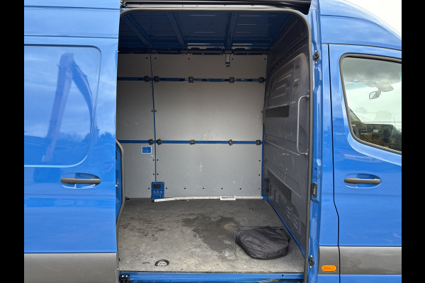 Mercedes-Benz eSprinter 312 55kWh L2H2 Elektrisch 168km WLTP 80kW Snelladen Climate Control Stoelverwarming Camera Laadkabels