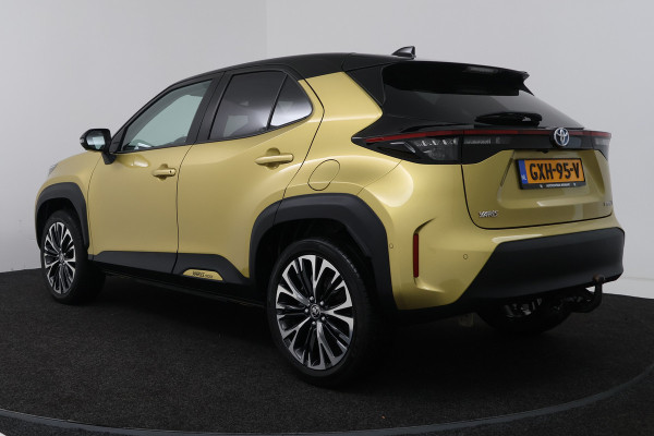 Toyota Yaris Cross 1.5 Hybrid Launch Edition (PANORAMADAK, TREKHAAK, CAMERA, STOELVERWARMING)