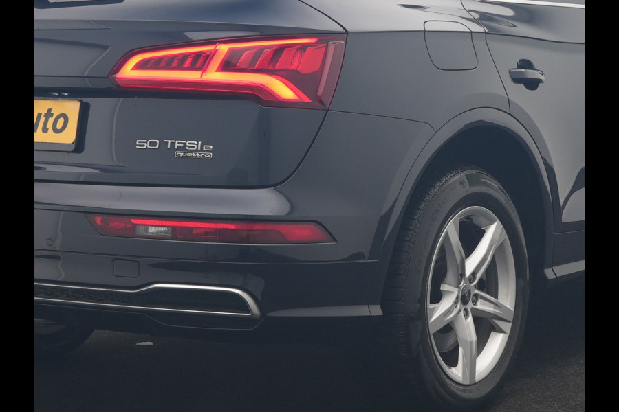 Audi Q5 50 TFSI e quattro Pro Line PHEV 300pk Dealer O.H | Trekhaak Afn. | Panodak | Sportstoelen Verwarmd | Cruise Control | Navigatie | DAB | Virtual | 18"L.M | Plug In Hybrid |
