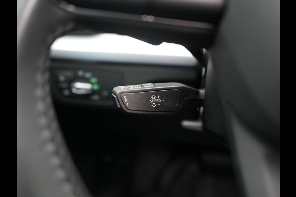 Audi Q5 50 TFSI e quattro Pro Line PHEV 300pk Dealer O.H | Trekhaak Afn. | Panodak | Sportstoelen Verwarmd | Cruise Control | Navigatie | DAB | Virtual | 18"L.M | Plug In Hybrid |