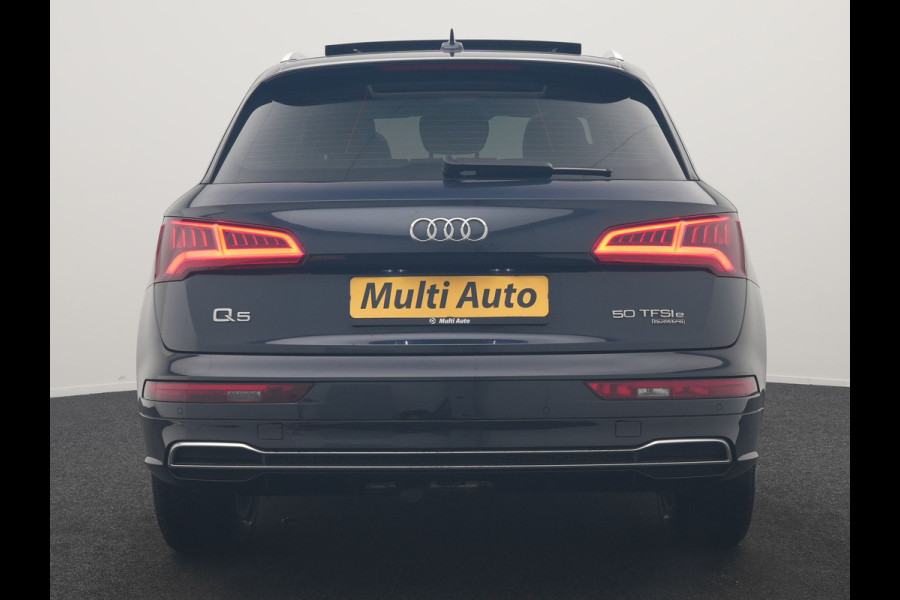 Audi Q5 50 TFSI e quattro Pro Line PHEV 300pk Dealer O.H | Trekhaak Afn. | Panodak | Sportstoelen Verwarmd | Cruise Control | Navigatie | DAB | Virtual | 18"L.M | Plug In Hybrid |