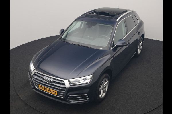Audi Q5 50 TFSI e quattro Pro Line PHEV 300pk Dealer O.H | Trekhaak Afn. | Panodak | Sportstoelen Verwarmd | Cruise Control | Navigatie | DAB | Virtual | 18"L.M | Plug In Hybrid |
