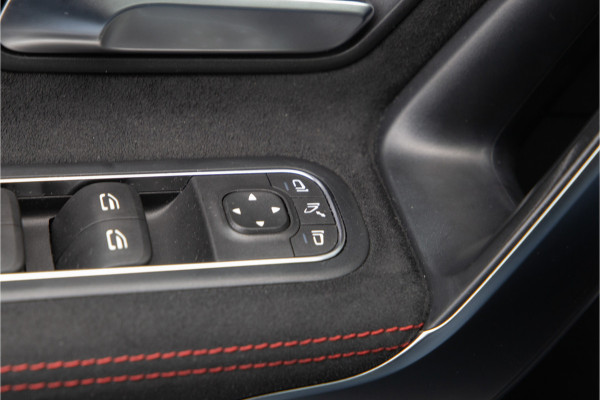 Mercedes-Benz CLA-Klasse 180 AMG, Widescreen, Sfeerverlichting, Sterrenhemel, Camera